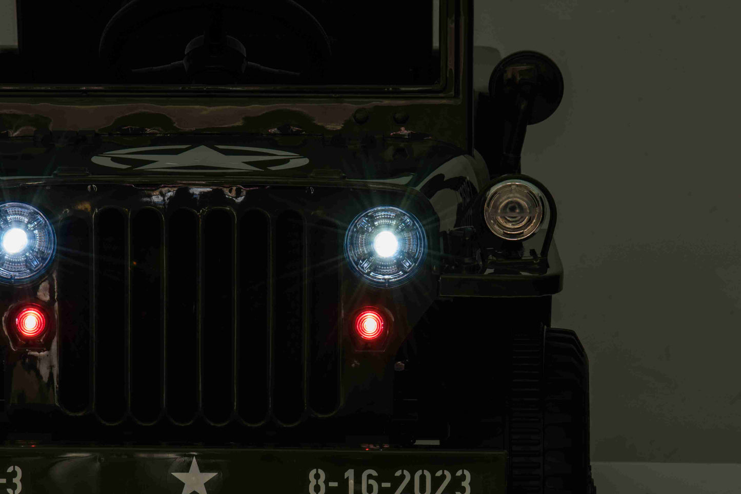 JEEP WILLY VINTAGE 12V CHILDREN'S RIDE ON CAR - LEATHER SEAT - EVA WHEELS - MP3 (ARMY GREEN)